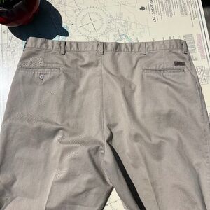 Wrangler Ruggedwear Tan Pleated Pants 46